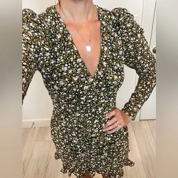 ASTR Ruched Mini Dress - Picture 12 of 16